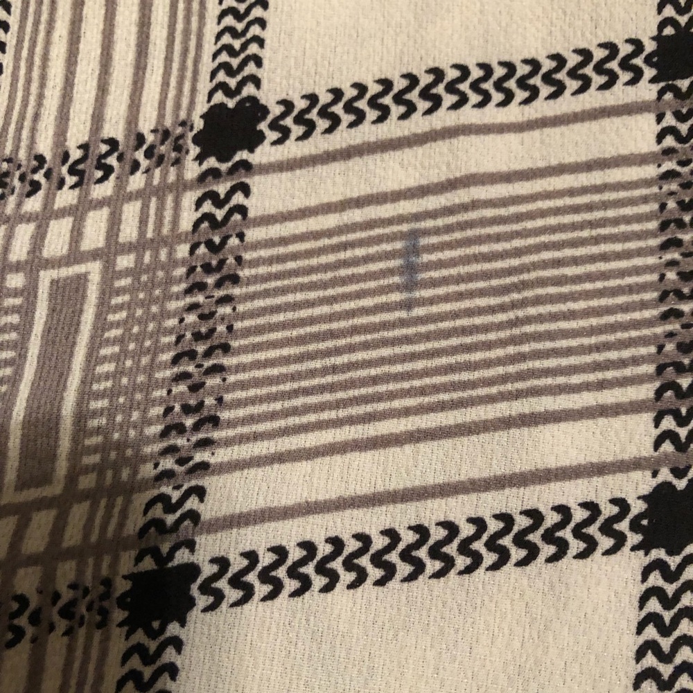 Scarf - Picture 4 of 4